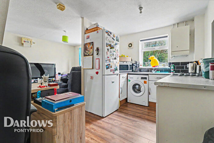 1 Bedroom Terraced House For Sale In Cefn Close, Pontypridd, CF37