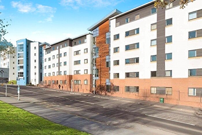 5 Bedroom Flat For Sale In Hawkhill, Dundee, Angus, DD1