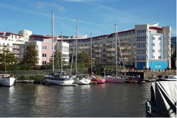 2 Bedroom Flat To Rent In Hannover Quay, Bristol, BS1