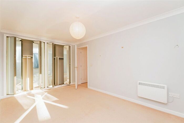 2 Bedroom Flat For Sale In Grove Lane, Holt, Norfolk, NR25