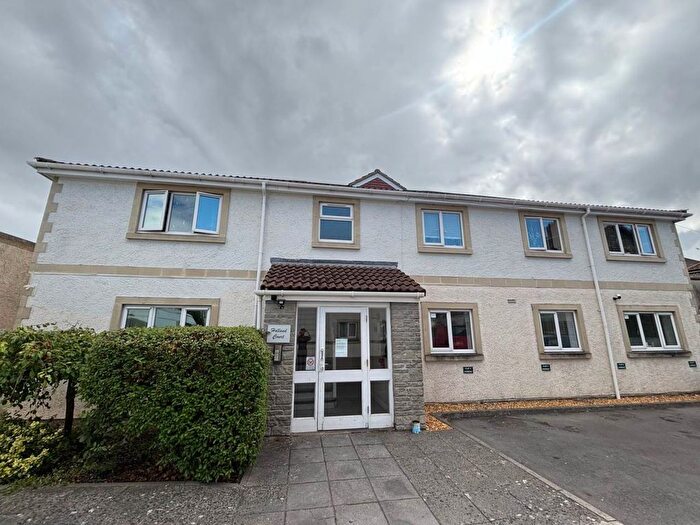 2 Bedroom Flat To Rent In Milton Road, Weston-Super-Mare, North Somerset, BS23