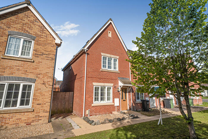 4 Bedroom End Of Terrace House For Sale In Clover Piece Walk, Hereford, HR2
