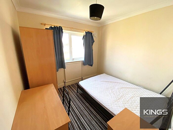 3 Bedroom Terraced House For Sale In Jubilee Road, Southsea, PO4