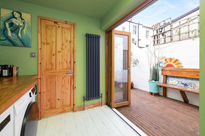 4 Bedroom Terraced House To Rent In Hendon Street, Brighton, BN2