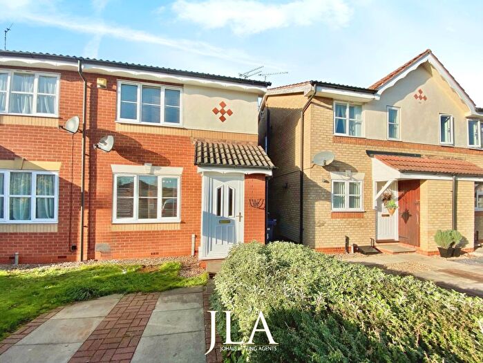2 Bedroom Semi-Detached House To Rent In Grimston Close, Leicester, LE4