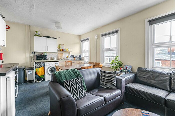 4 Bedroom Terraced House To Rent In St Marys Road, Oxford, OX4