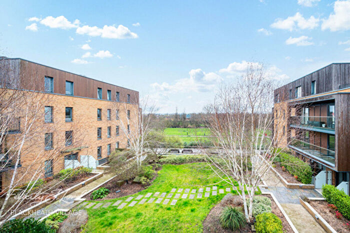 2 Bedroom Apartment For Sale In Dowding Drive, London, SE9