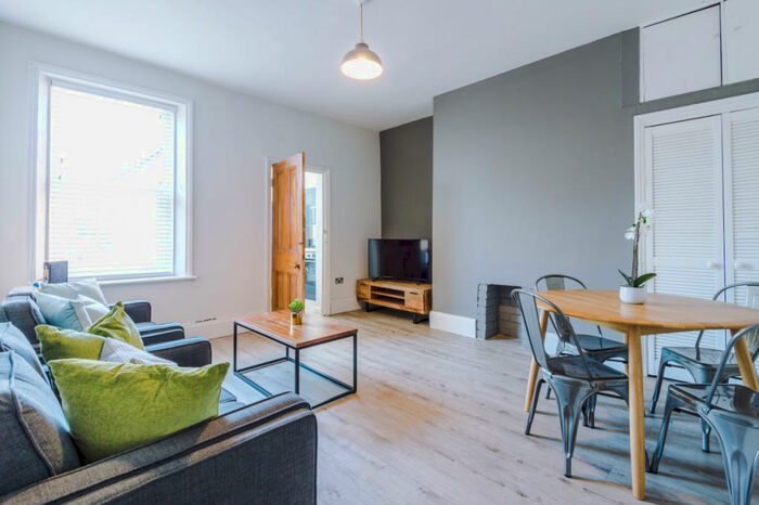 3 Bedroom Terraced House To Rent In Stratford Road, Newcastle, NE6