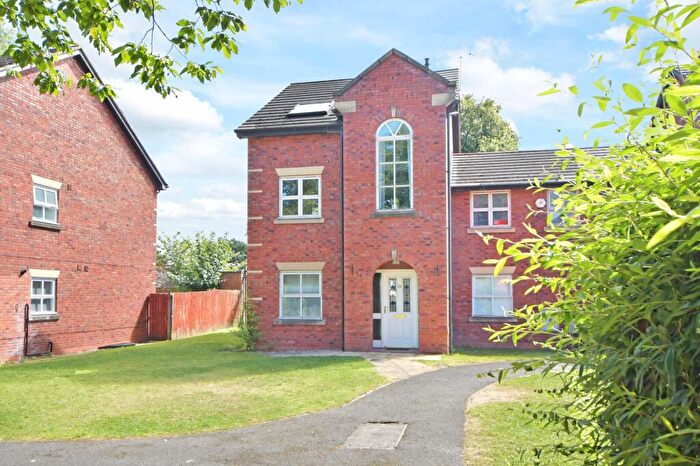 4 Bedroom Semi-Detached House To Rent In Wharton Road, Winsford, CW7
