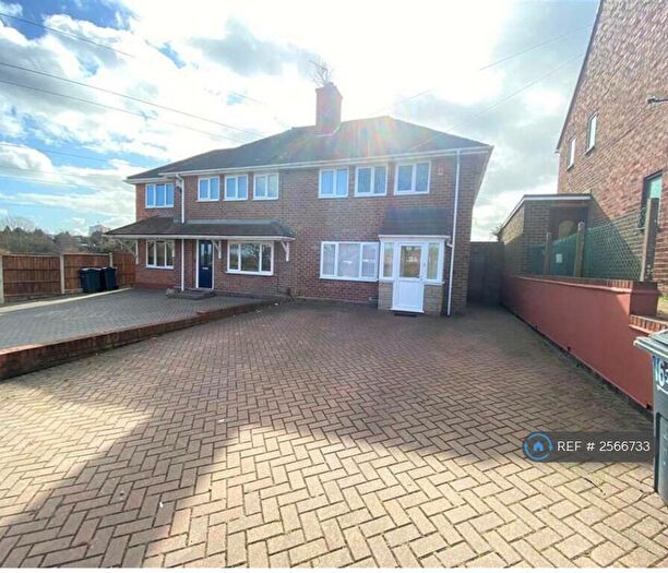 2 Bedroom Semi-Detached House To Rent In Adams Hill, Birmingham, B32