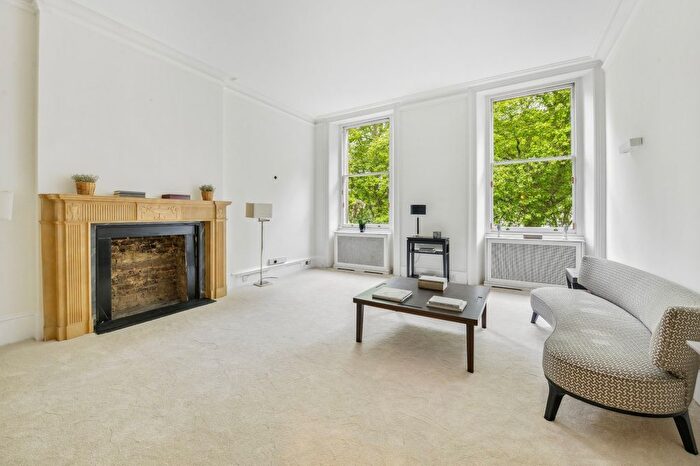 2 Bedroom Flat To Rent In Ennismore Gardens, Knightsbridge, SW7