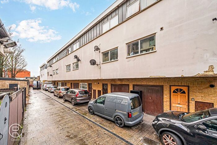 3 Bedroom Town House For Sale In Clocktower Mews, Hanwell, London, W7