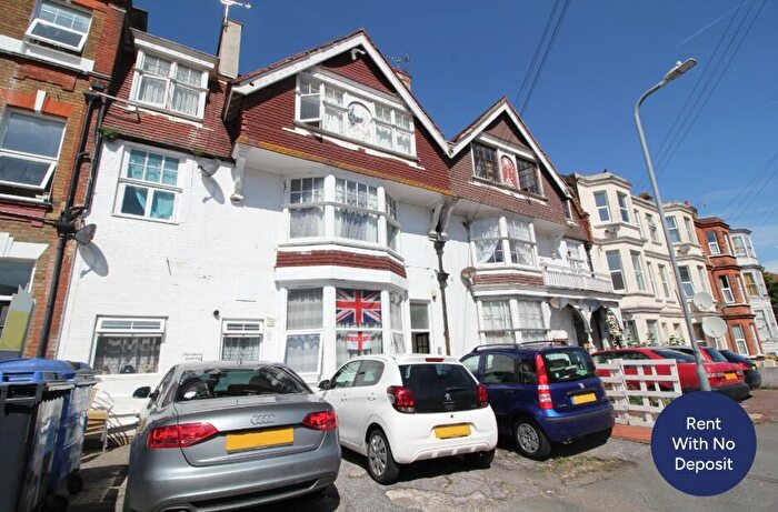 2 Bedroom Flat To Rent In Harold Road, Margate, Kent, CT9