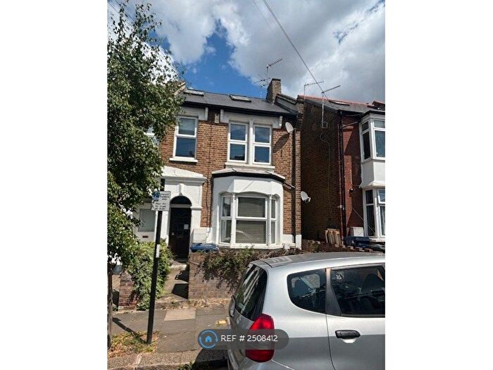 1 Bedroom Flat To Rent In Acton, London, W3