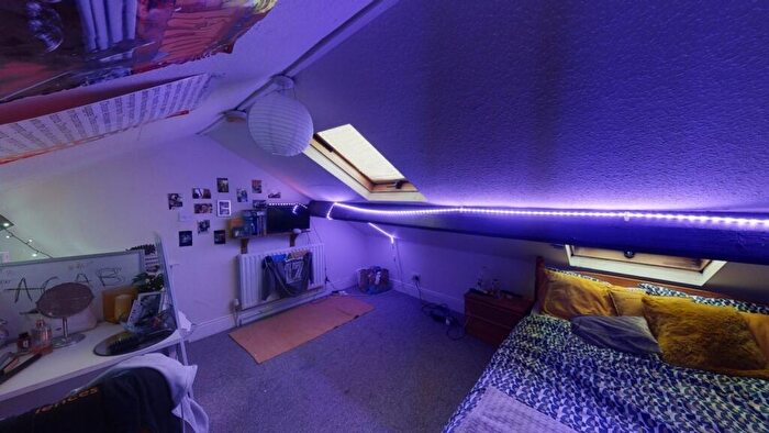 4 Bedroom House To Rent In Riddings Terrace, Nottingham, NG3