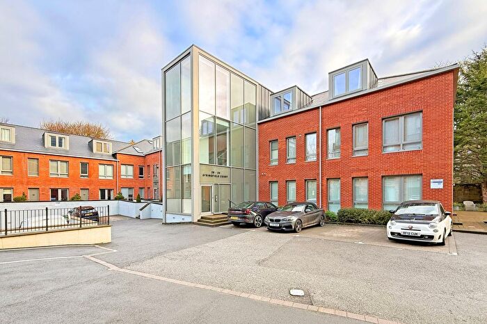 3 Bedroom Flat For Sale In Springfield Avenue, Springfield Court Springfield Avenue, HG1