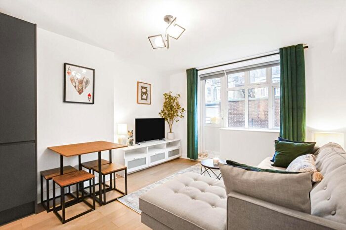 2 Bedroom Apartment To Rent In Finn House, Bevenden Street, London, N1