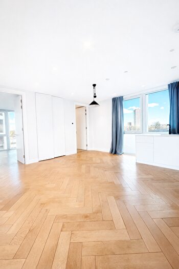 1 Bedroom Flat To Rent In Maple Path, London, E5