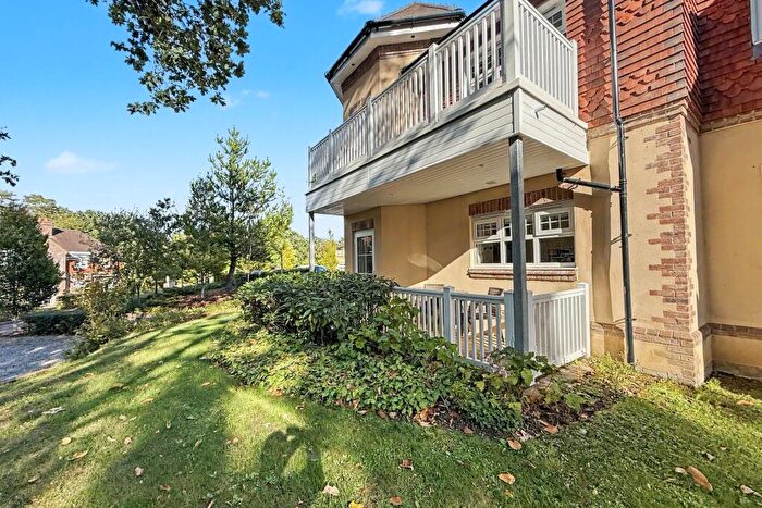 1 Bedroom Retirement Property For Sale In Ashley Heath, BH24