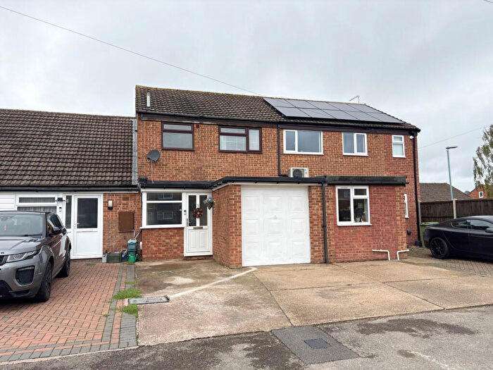 3 Bedroom Terraced House For Sale In Cromers Close, Northway, Tewkesbury, GL20