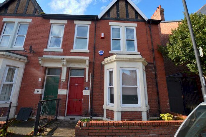 5 Bedroom Semi-Detached House To Rent In Osborne Road, Newcastle Upon Tyne, NE2