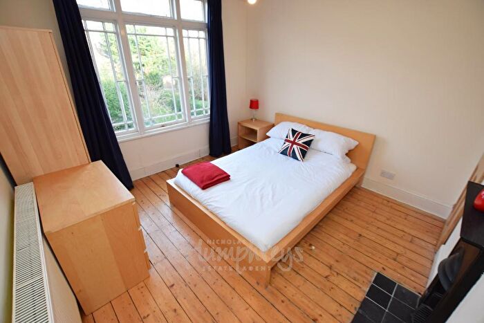 6 Bedroom Terraced House To Rent In Colwyn Road, Abington, Northampton, NN1