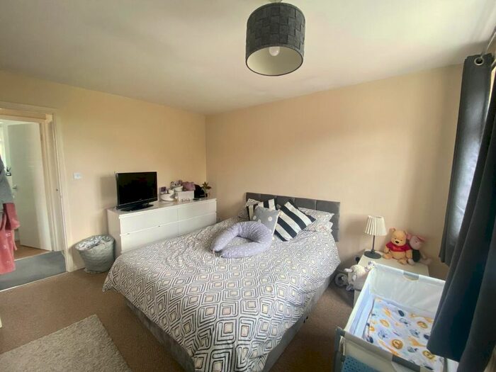 2 Bedroom Semi-Detached House To Rent In Loughshaw, Wilnecote, Tamworth, B77