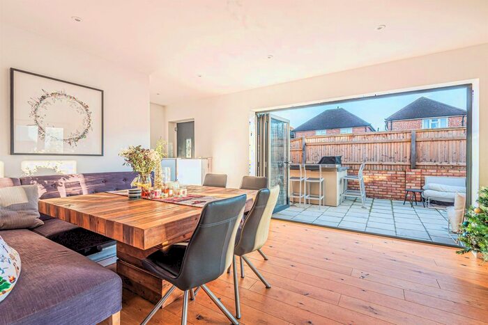 4 Bedroom Semi-Detached House To Rent In Combe Road, Godalming, GU7