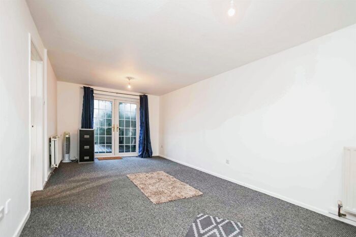 3 Bedroom Terraced House For Sale In Church Walk, Rowley Regis, B65