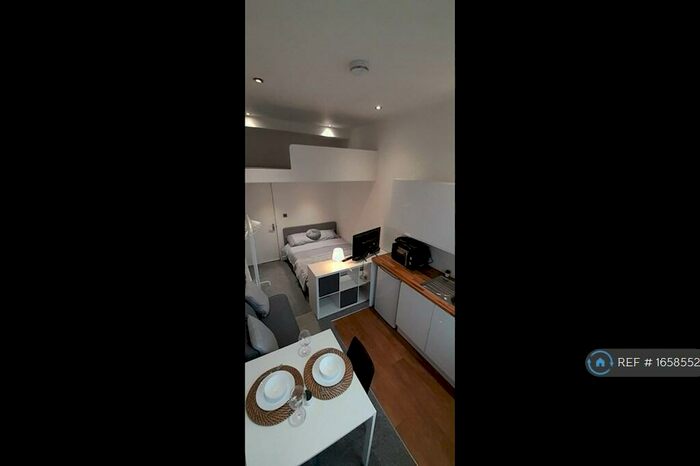 Studio To Rent In Gaol Road, Stafford, ST16