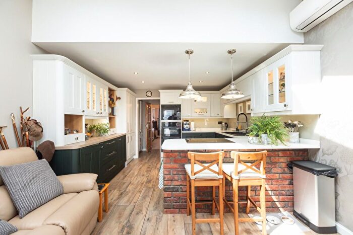 2 Bedroom Terraced House For Sale In Woodville Road, Mumbles, Swansea, SA3