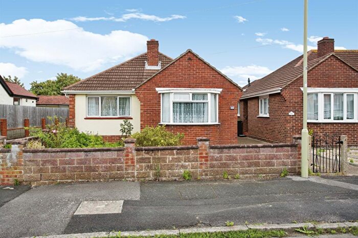 3 Bedroom Bungalow For Sale In Clyde Road, Gosport, PO12