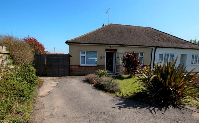 2 Bedroom Semi-Detached Bungalow To Rent In Heathfield, Rayleigh, SS6