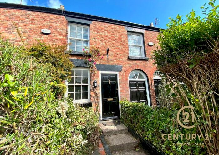 2 Bedroom Cottage To Rent In Allerton Road, Woolton Village, L25