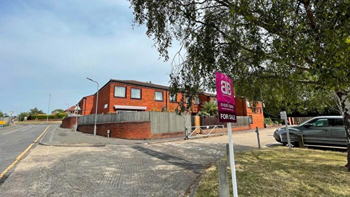 1 Bedroom Flat For Sale In Nugent Court, Newtown Road, Marlow, Buckinghamshire, SL7