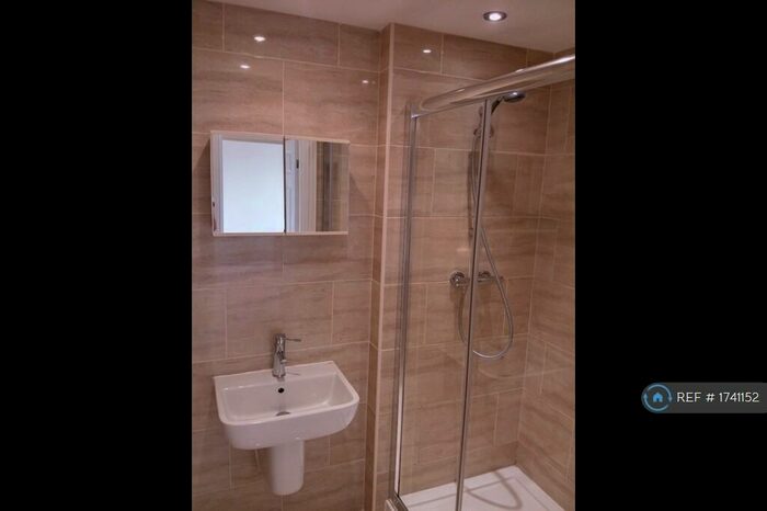 2 Bedroom Flat To Rent In Ponteland, Newcastle Upon Tyne, NE20