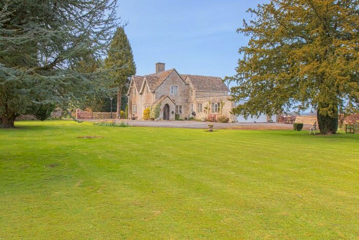 3 Bedroom Detached House For Sale In Kingscote, Tetbury, GL8