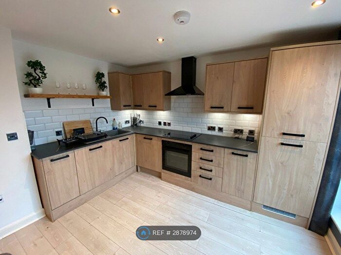 2 Bedroom Flat To Rent In Pilcher Gate, Nottingham, NG1