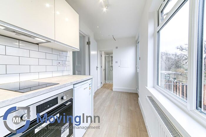 Studio To Rent In Pendennis Road, Streatham, SW16