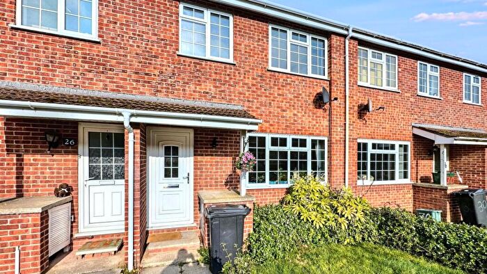 3 Bedroom End Of Terrace House To Rent In Meadow Croft, Weston-Super-Mare, BS24