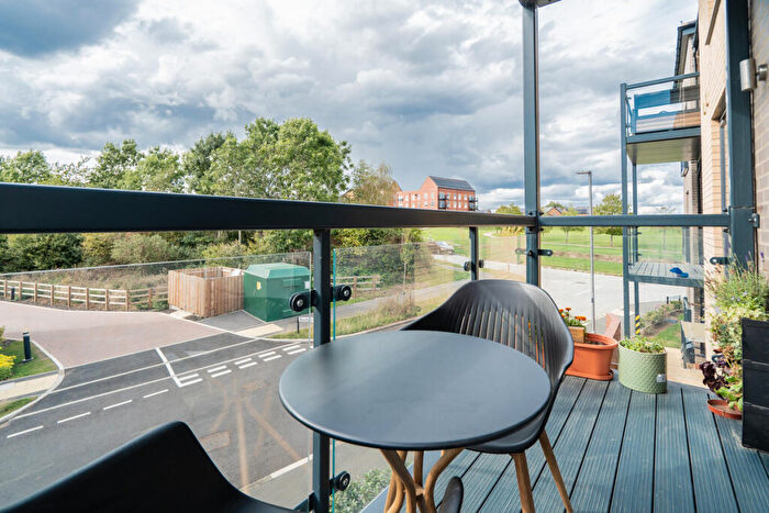2 Bedroom Apartment For Sale In Twain Way, Tattenhoe Park, Milton Keynes, MK4