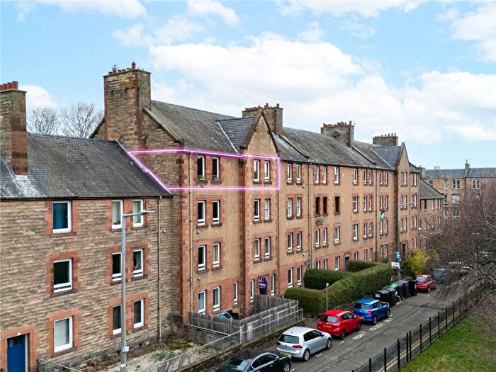 2 Bedroom Apartment For Sale In South Sloan Street, Leith, Edinburgh, EH6