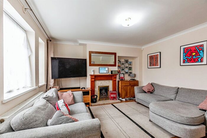 3 Bedroom Terraced House For Sale In Springfield Avenue, Shirehampton, Bristol, BS11
