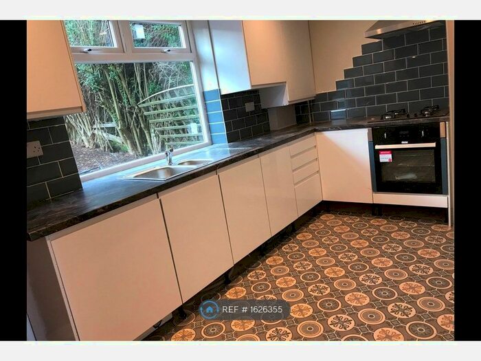 2 Bedroom Terraced House To Rent In Bradford, Bradford, BD2