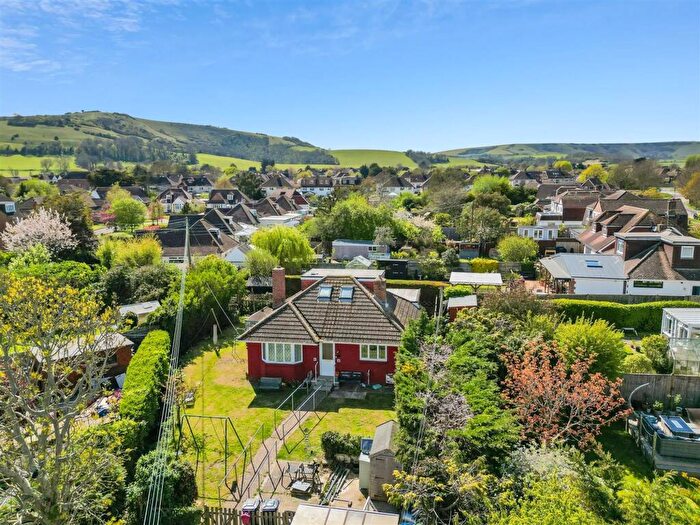 4 Bedroom Detached Bungalow For Sale In Eastbourne Road, Willingdon, BN20