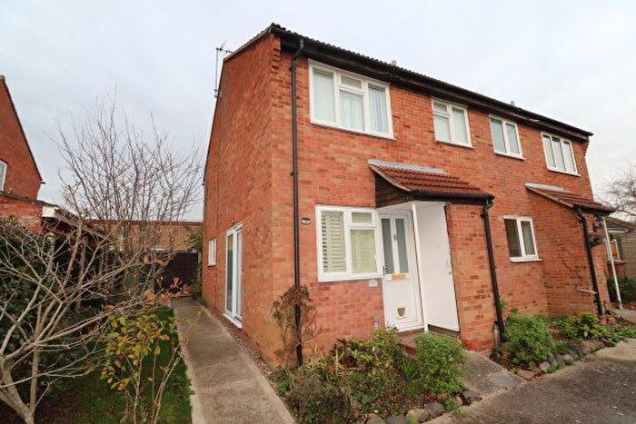 1 Bedroom Property To Rent In Henniker Gate, Chelmsford, CM2