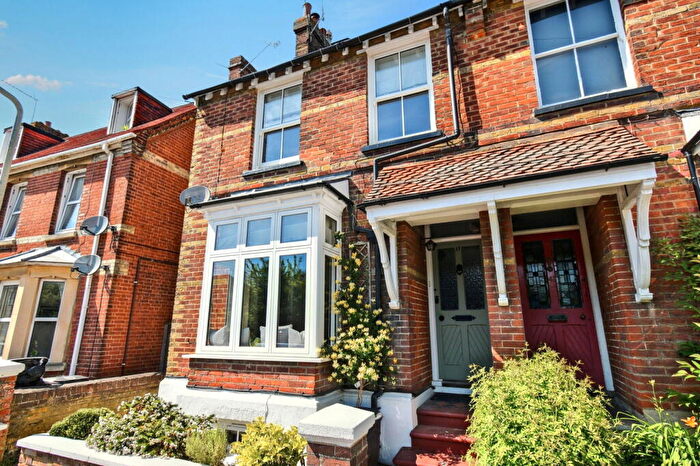 3 Bedroom Semi-Detached House For Sale In Norman Road, Canterbury, CT1