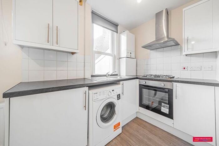 1 Bedroom Flat To Rent In Choumert Road, London, SE15