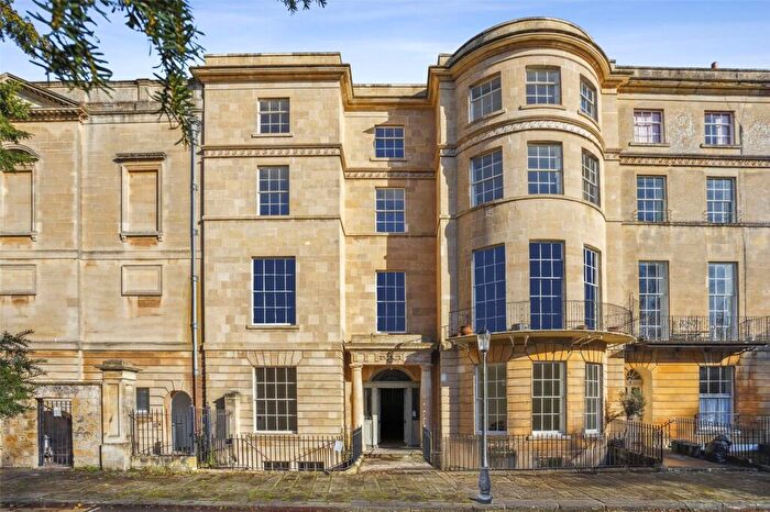 3 Bedroom Duplex For Sale In Apartment, Sion Hill Place, Bath, Somerset, BA1