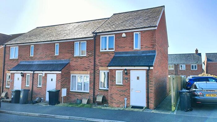 2 Bedroom End Of Terrace House For Sale In Kearvell Place, Sherborne, DT9
